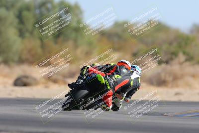 media/Nov-17-2024-CVMA (Sun) [[1fec520723]]/Race 8-Formulw LW Twins SHOOTOUT/